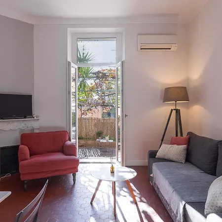 L'atelier - Jardin, 8mn Palais&plage, Spacieux Apartment