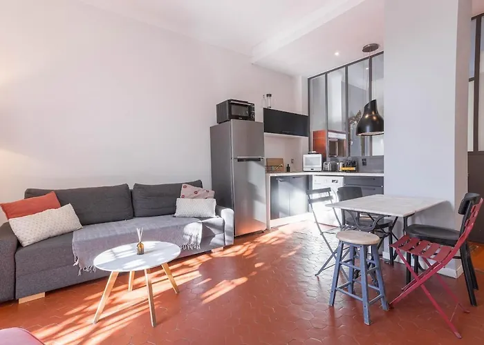 L'atelier - Jardin, 8mn Palais&plage, Spacieux Διαμέρισμα